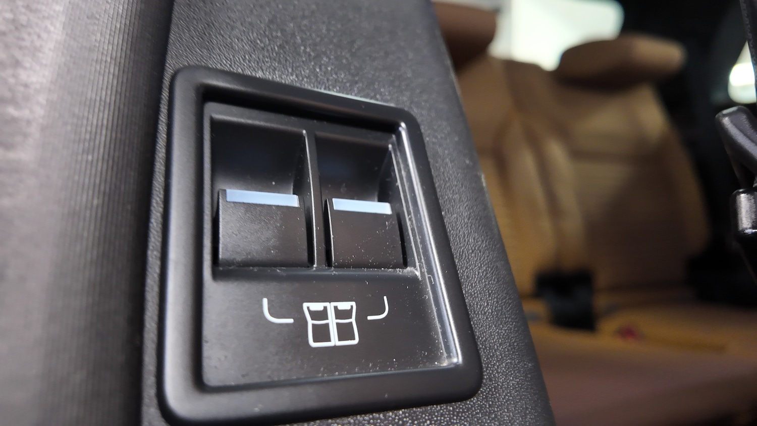 Used Land Rover Discovery 2017 for sale - 76904496: Photo 30