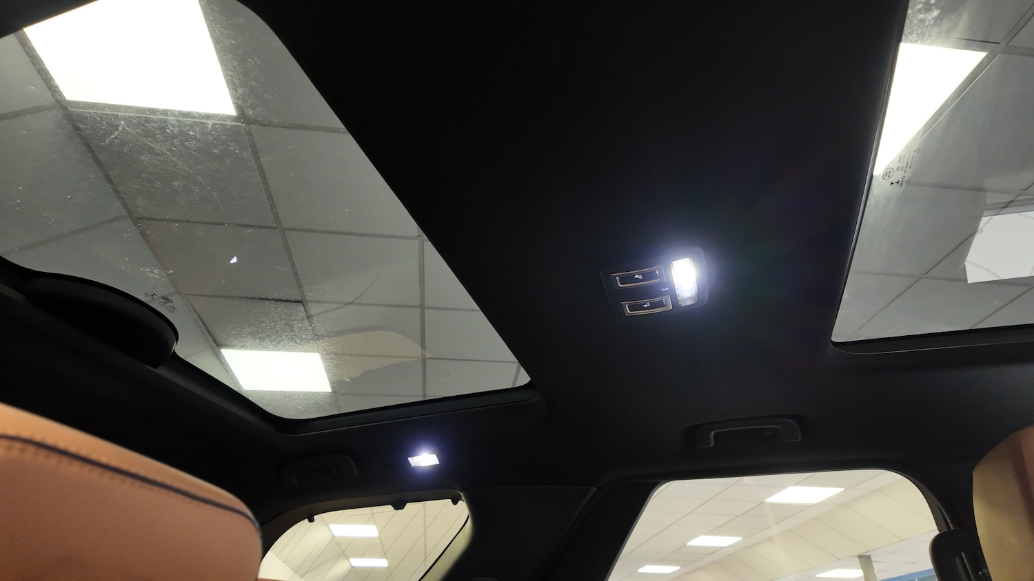 Used Land Rover Discovery 2017 for sale - 76904496: Photo 32