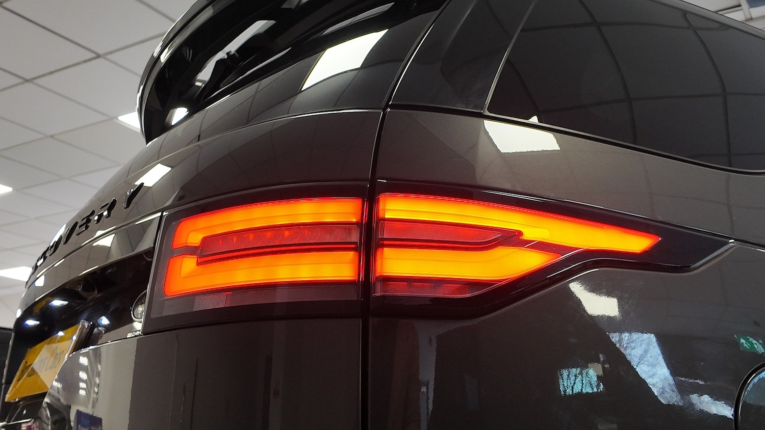 Used Land Rover Discovery 2017 for sale - 76904496: Photo 33