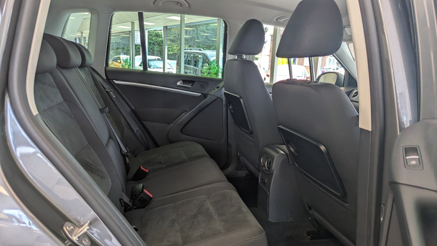 Vehicle 29