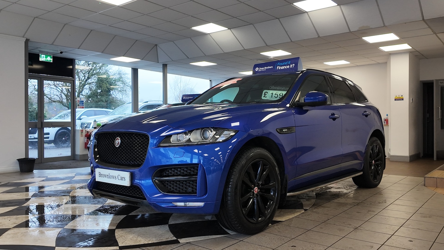 Used Jaguar F-Pace 2017 for sale - 77432568: Photo 3