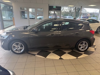 Used Ford Focus 2019 for sale - 77877874: Photo