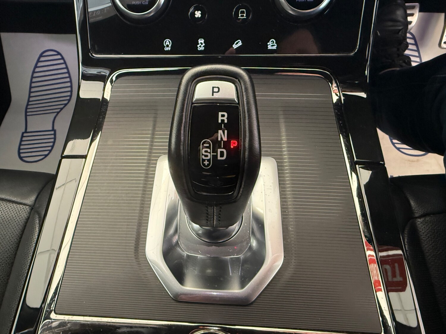 Used Land Rover Range Rover Evoque 2019 for sale - 77830220: Photo 31