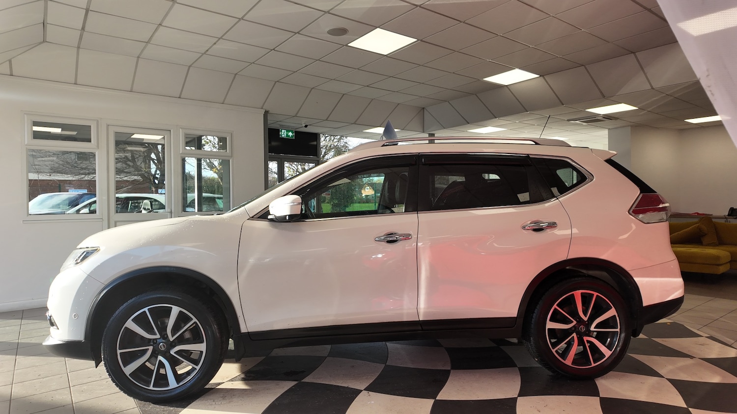 Used Nissan X-Trail 2017 for sale - 76598823: Photo 4