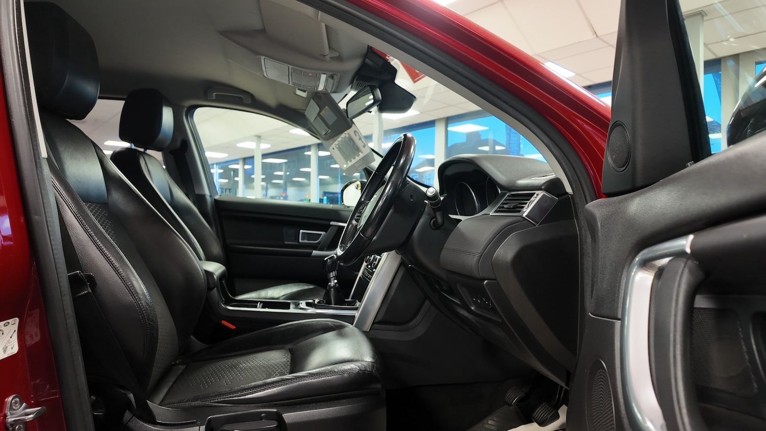 Used Land Rover Discovery Sport 2015 for sale - 76796180: Photo 11