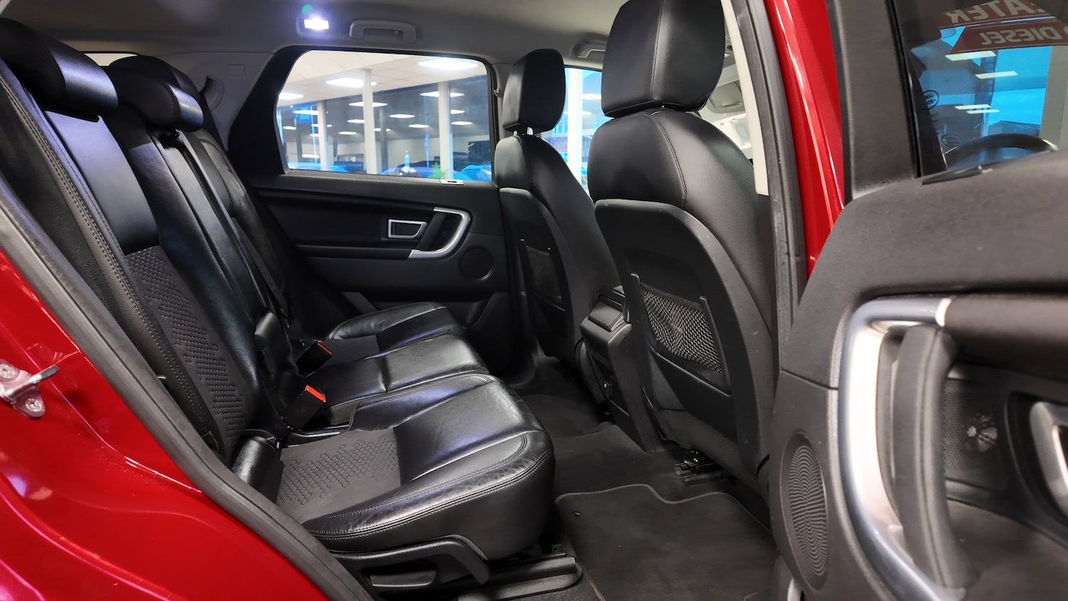 Used Land Rover Discovery Sport 2015 for sale - 76796180: Photo 23