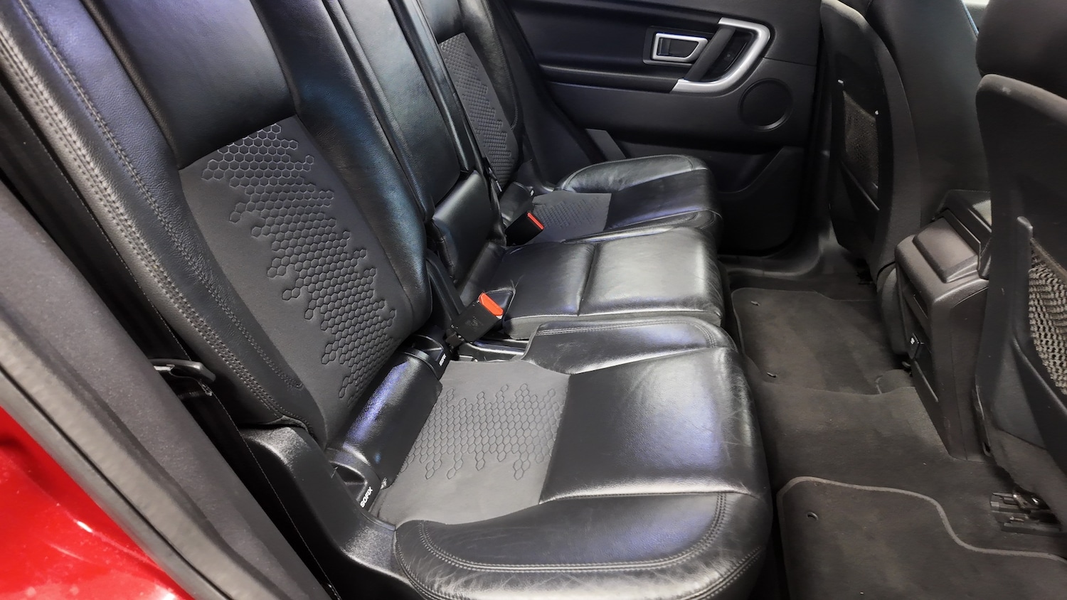 Used Land Rover Discovery Sport 2015 for sale - 76796180: Photo 25