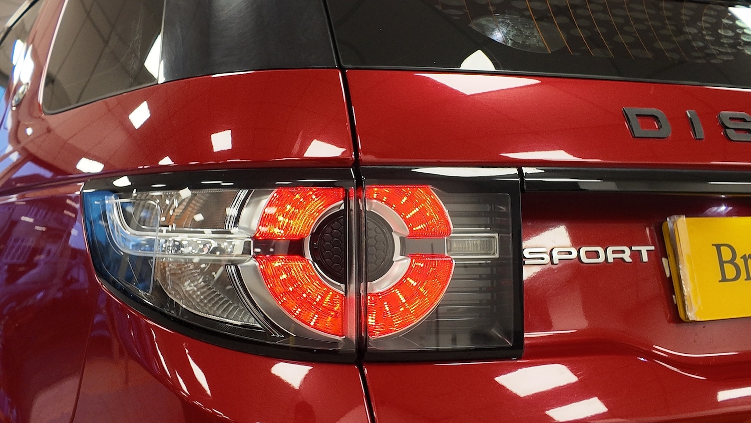 Used Land Rover Discovery Sport 2015 for sale - 76796180: Photo 32