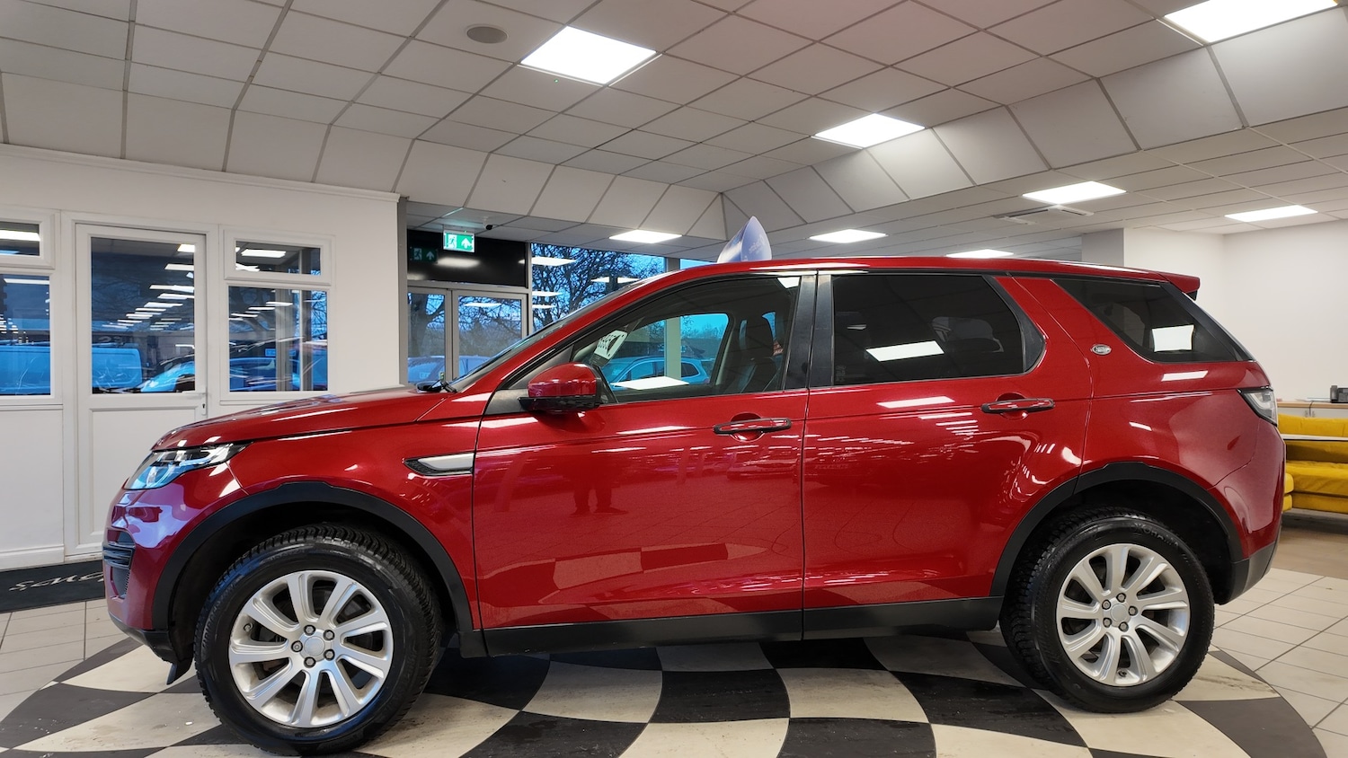 Used Land Rover Discovery Sport 2015 for sale - 76796180: Photo 4