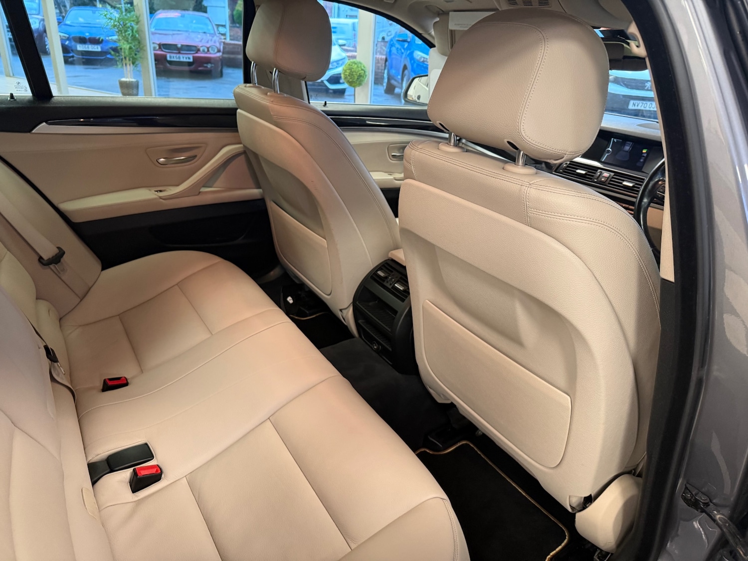 Used BMW 5 Series 2014 for sale - 77296592: Photo 24