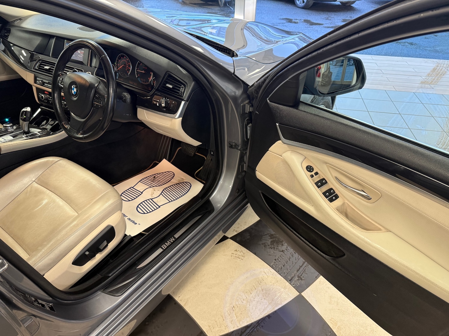 Used BMW 5 Series 2014 for sale - 77296592: Photo 25