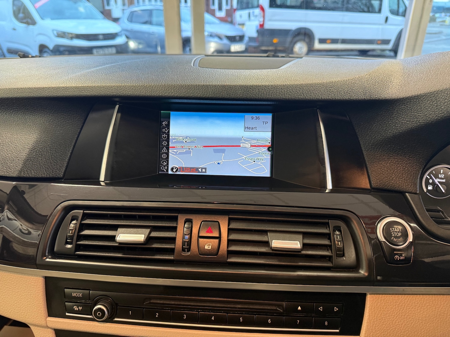 Used BMW 5 Series 2014 for sale - 77296592: Photo 32