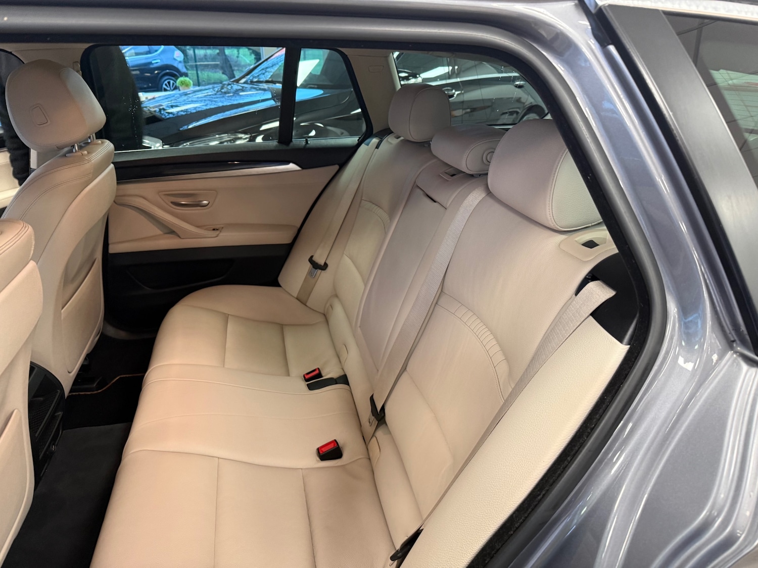 Used BMW 5 Series 2014 for sale - 77296592: Photo 42