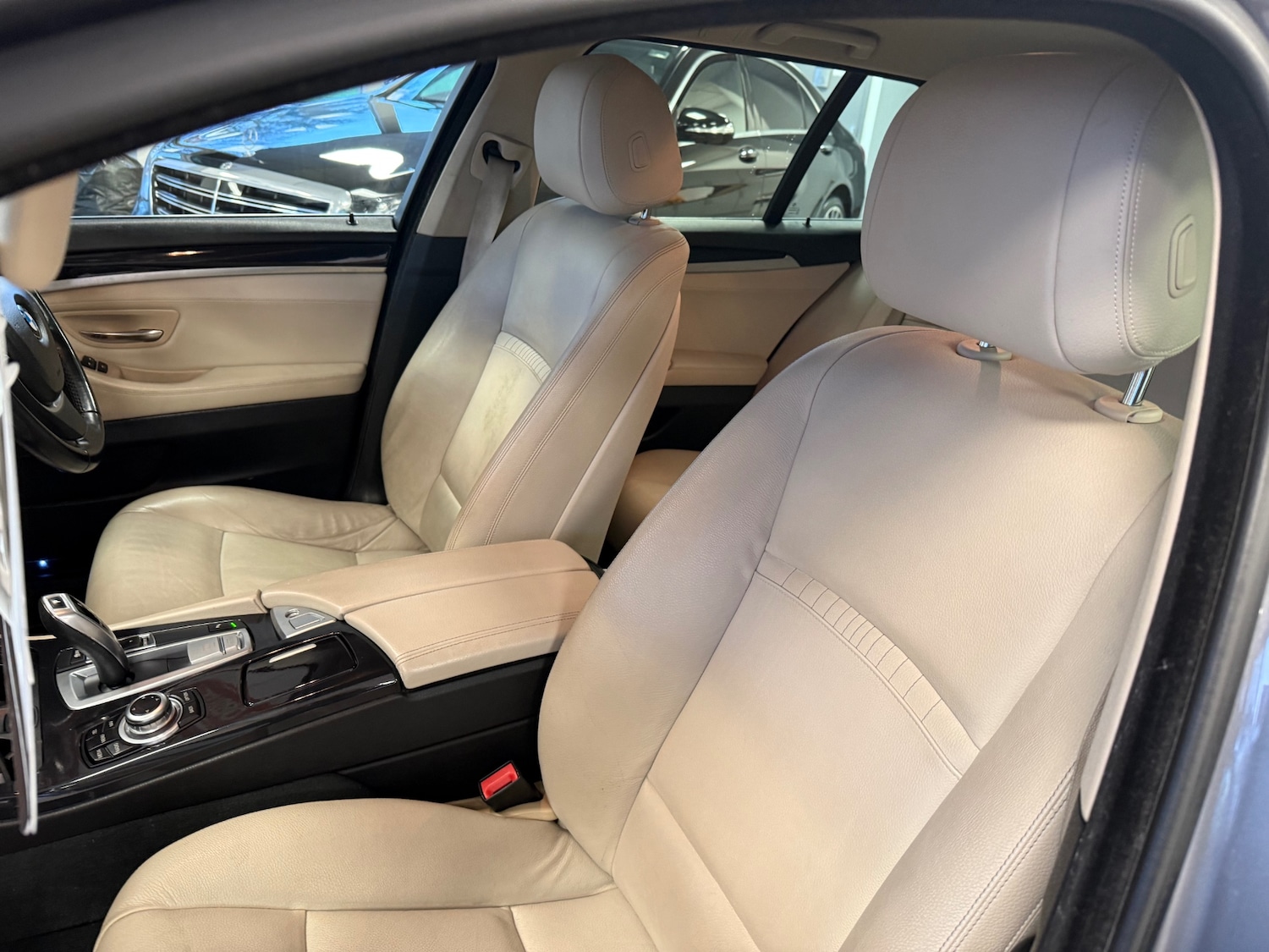 Used BMW 5 Series 2014 for sale - 77296592: Photo 50