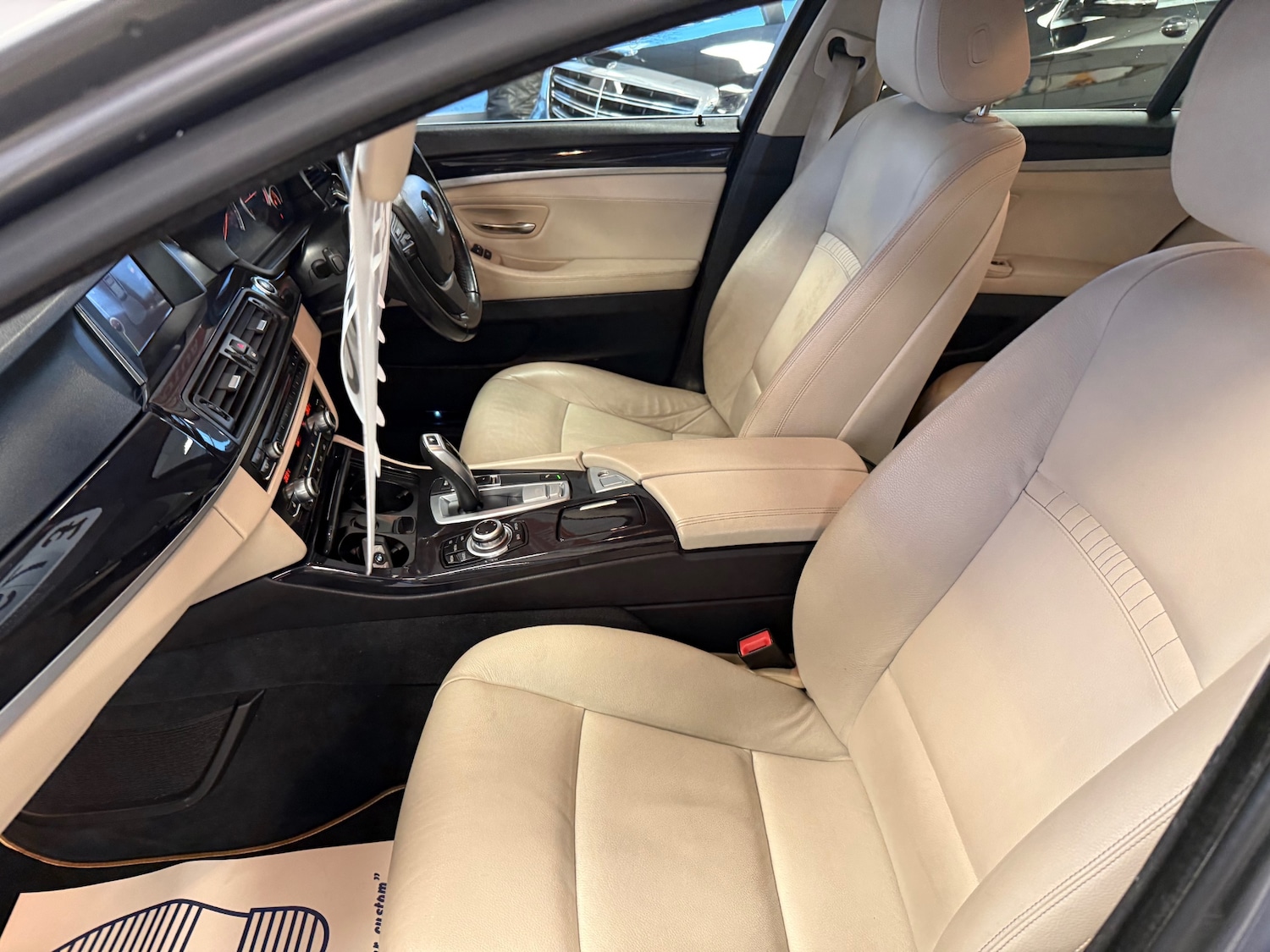 Used BMW 5 Series 2014 for sale - 77296592: Photo 51