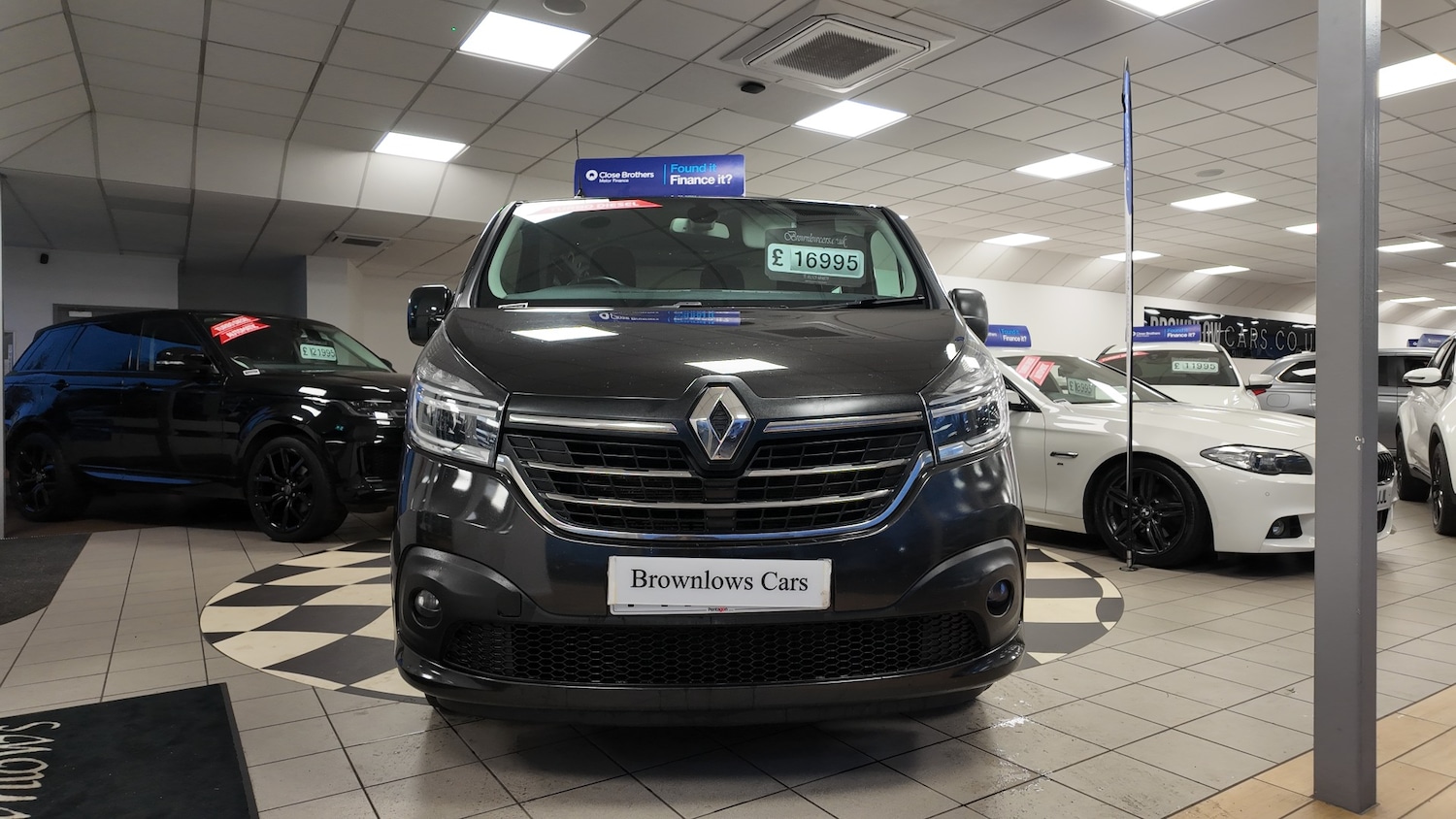 Used Renault Trafic 2021 for sale - 76494224: Photo 2