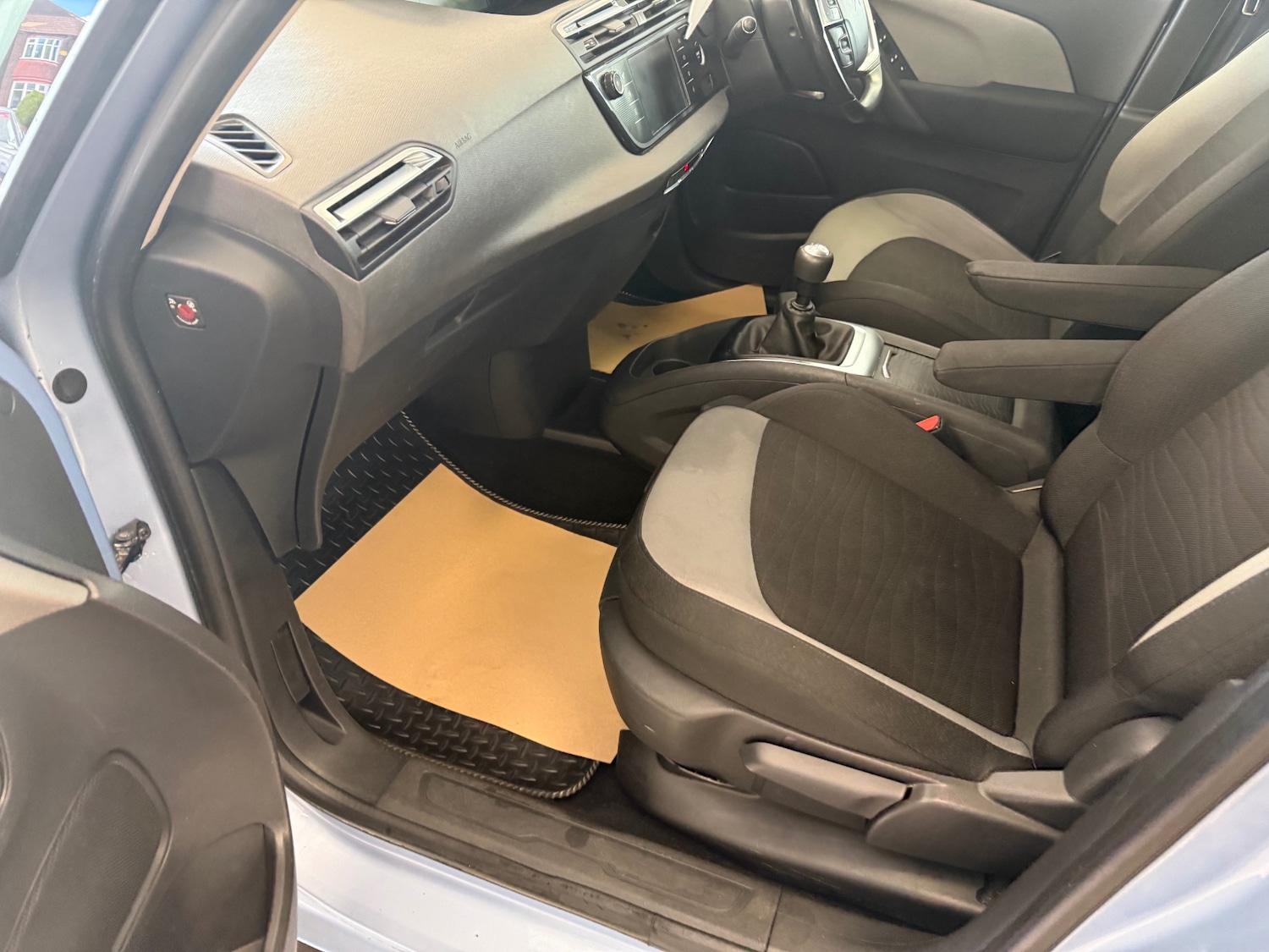 Used Citroen Grand C4 Picasso 2016 for sale - 78211110: Photo 41