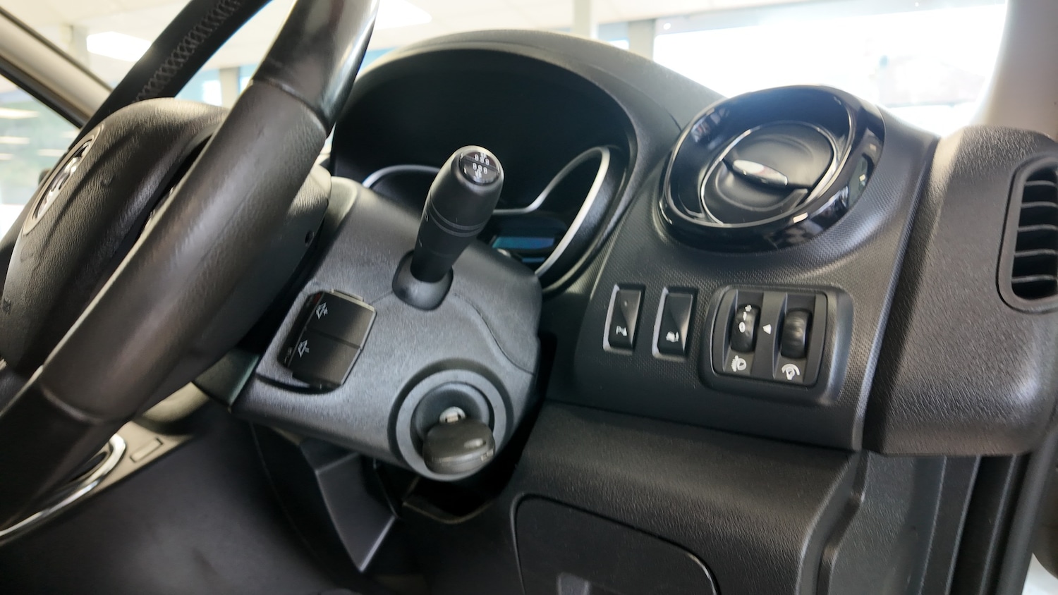 Used Vauxhall Vivaro 2018 for sale - 76791817: Photo 18