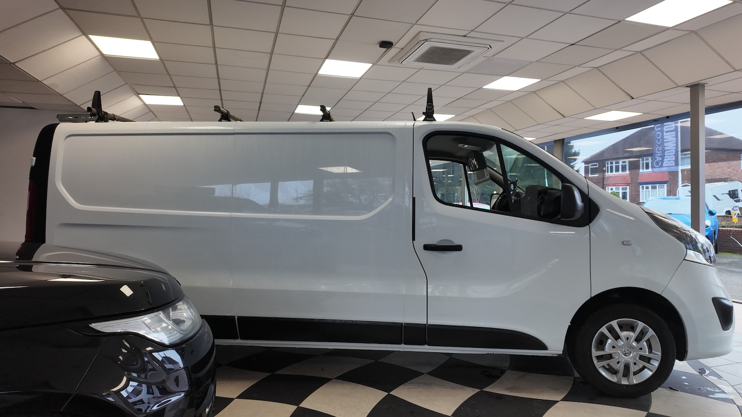 Used Vauxhall Vivaro 2018 for sale - 76791817: Photo 6