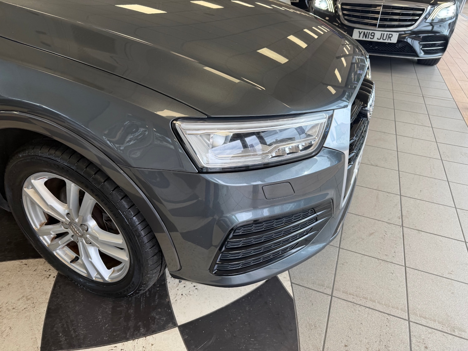 Used Audi Q3 2016 for sale - 77675775: Photo 11