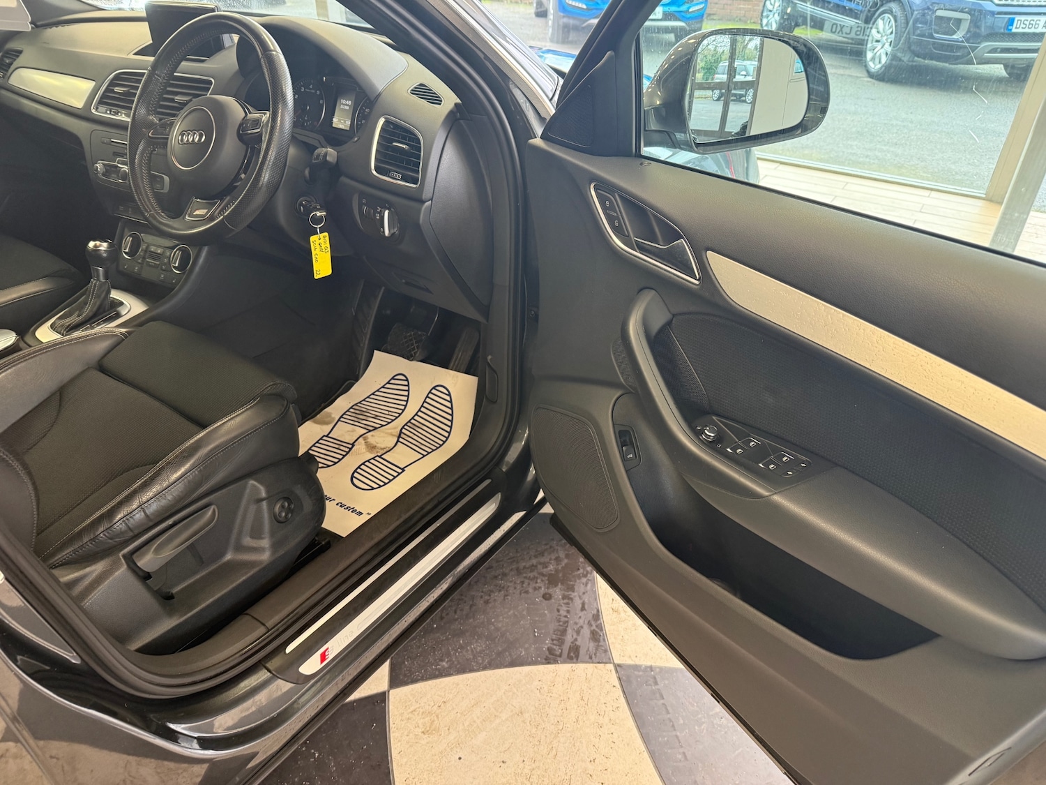 Used Audi Q3 2016 for sale - 77675775: Photo 19