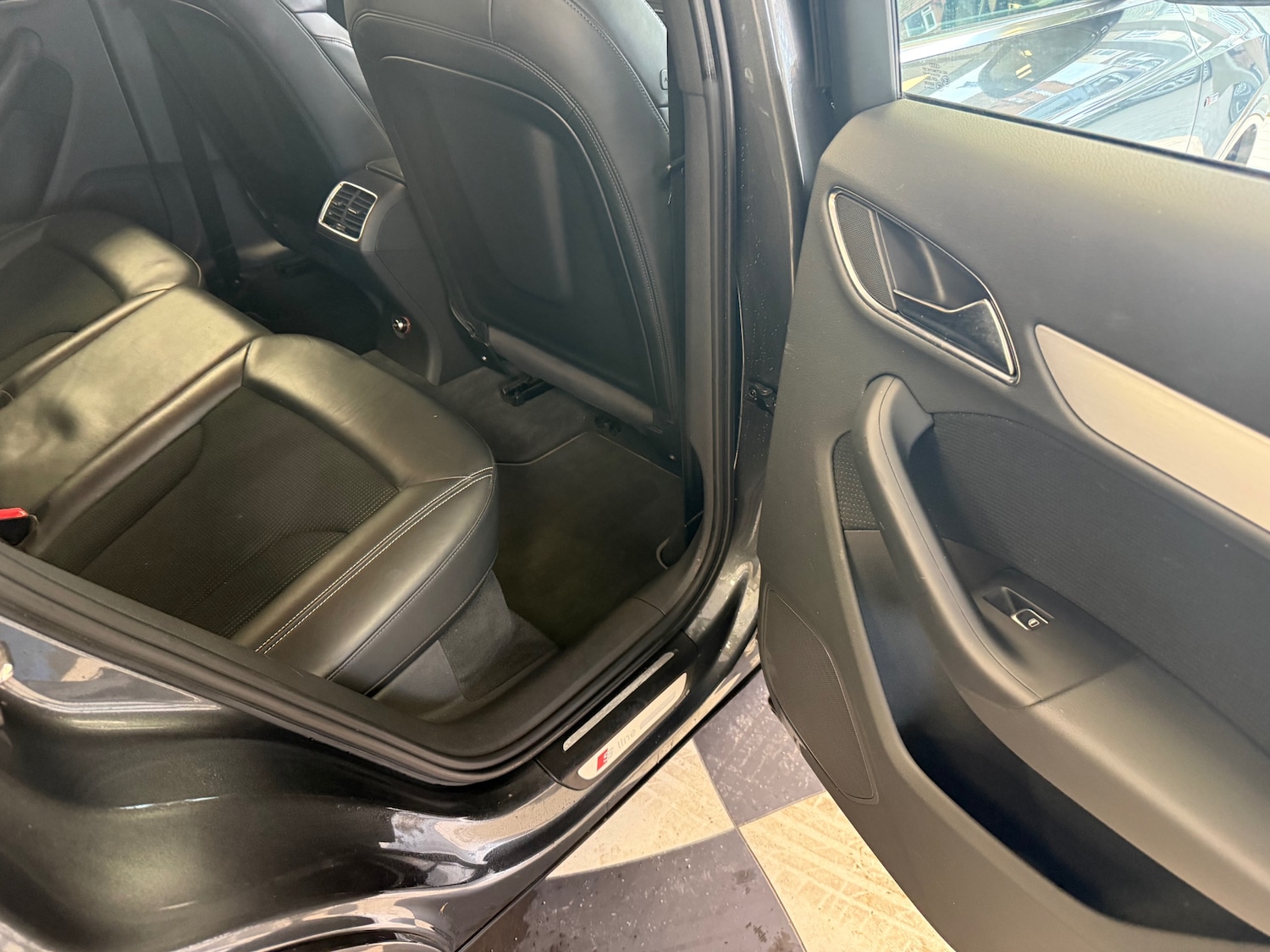 Used Audi Q3 2016 for sale - 77675775: Photo 31