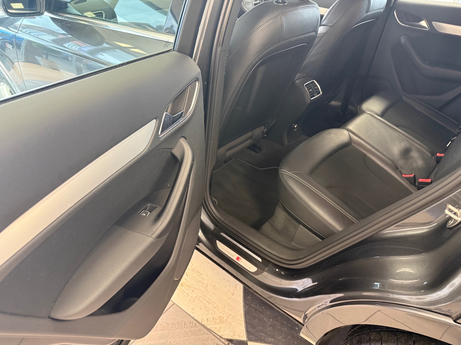 Used Audi Q3 2016 for sale - 77675775: Photo 35