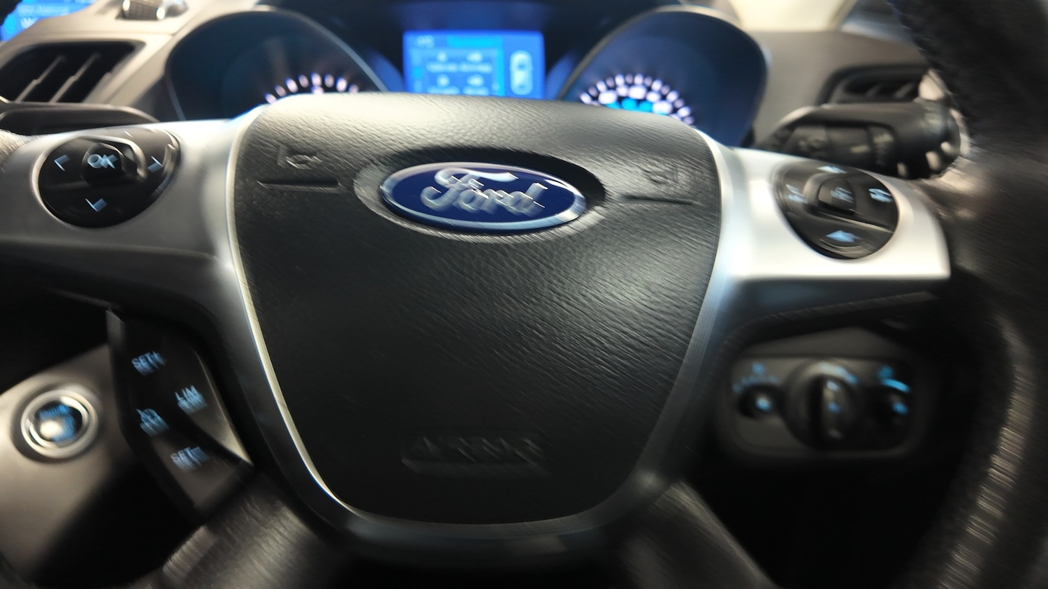 Used Ford Kuga 2016 for sale - 76707356: Photo 16