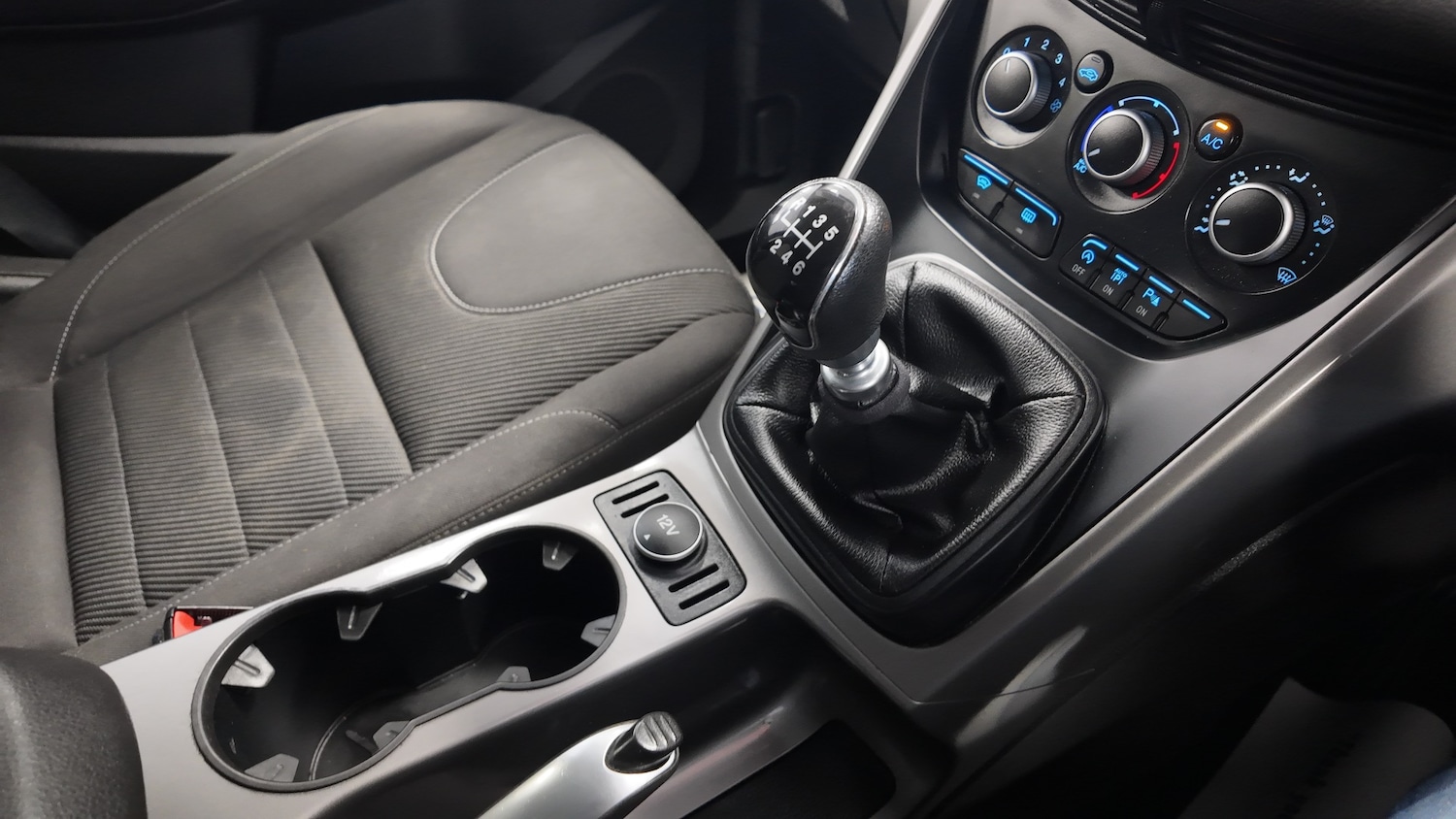 Used Ford Kuga 2016 for sale - 76707356: Photo 18