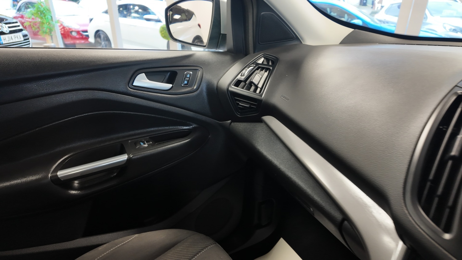 Used Ford Kuga 2016 for sale - 76707356: Photo 19