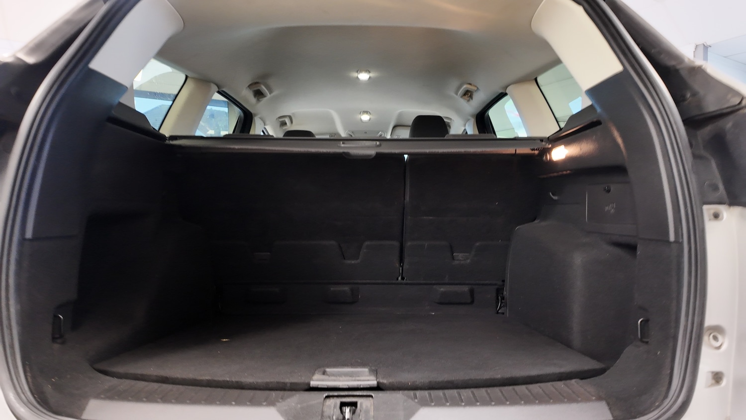 Used Ford Kuga 2016 for sale - 76707356: Photo 31