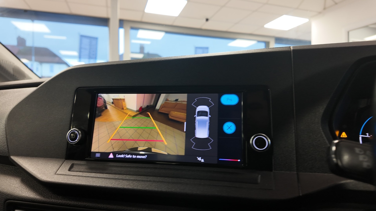 Used Volkswagen Caddy 2023 for sale - 77033062: Photo 14