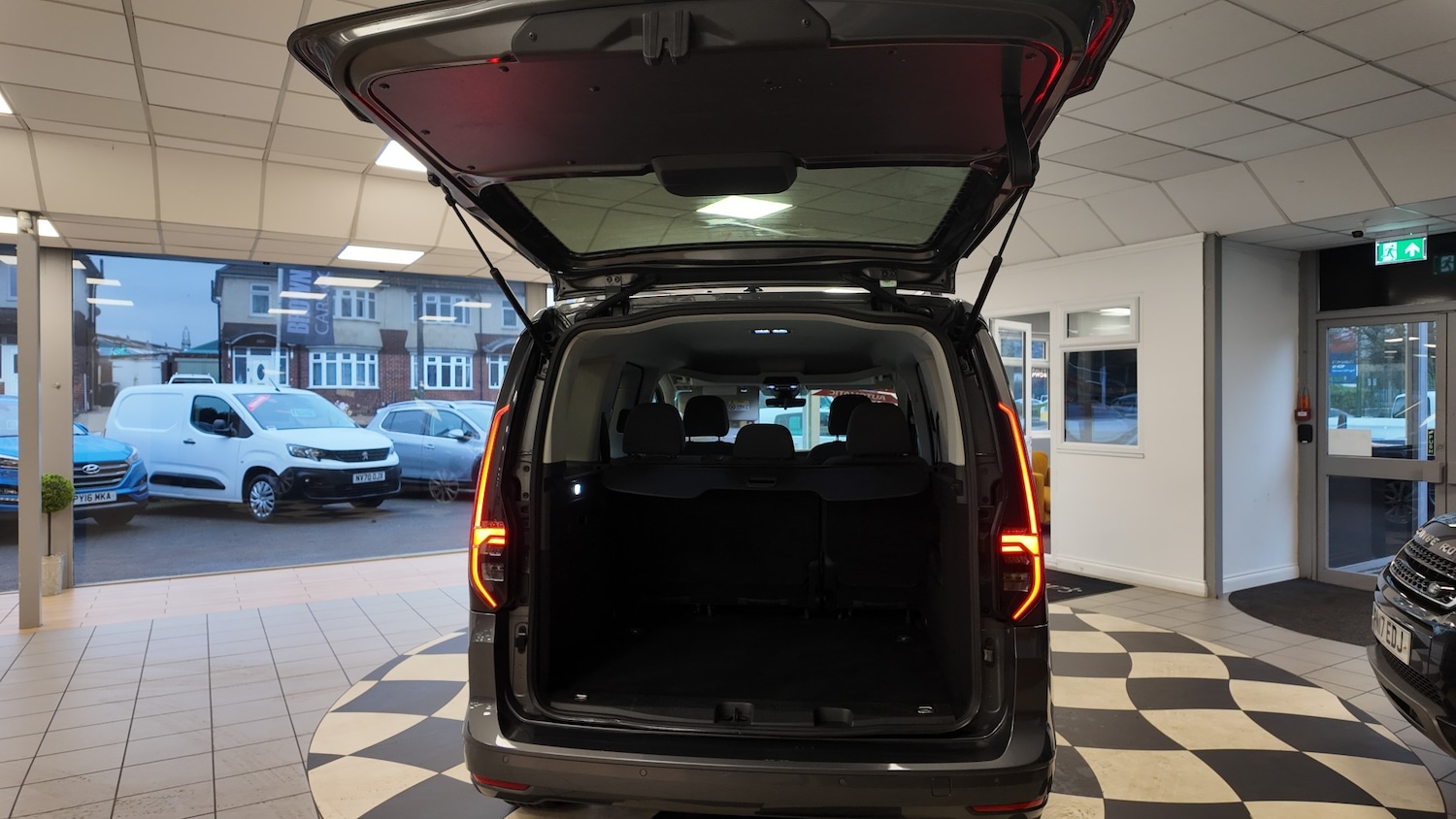 Used Volkswagen Caddy 2023 for sale - 77033062: Photo 36