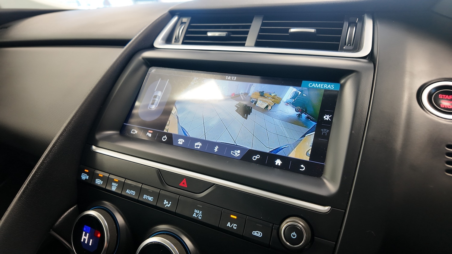 Used Jaguar E-Pace 2019 for sale - 76893071: Photo 17