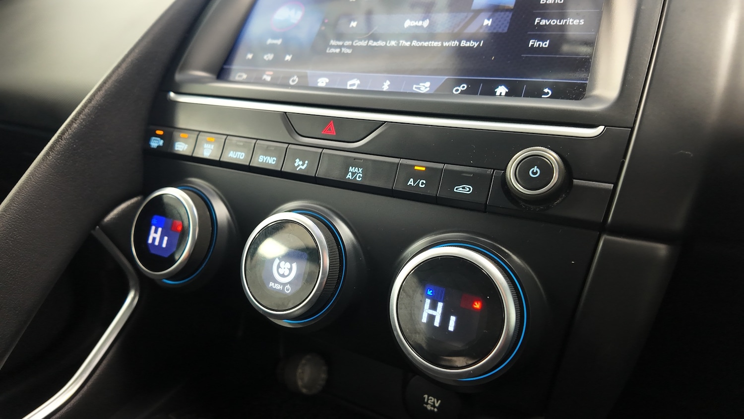 Used Jaguar E-Pace 2019 for sale - 76893071: Photo 18