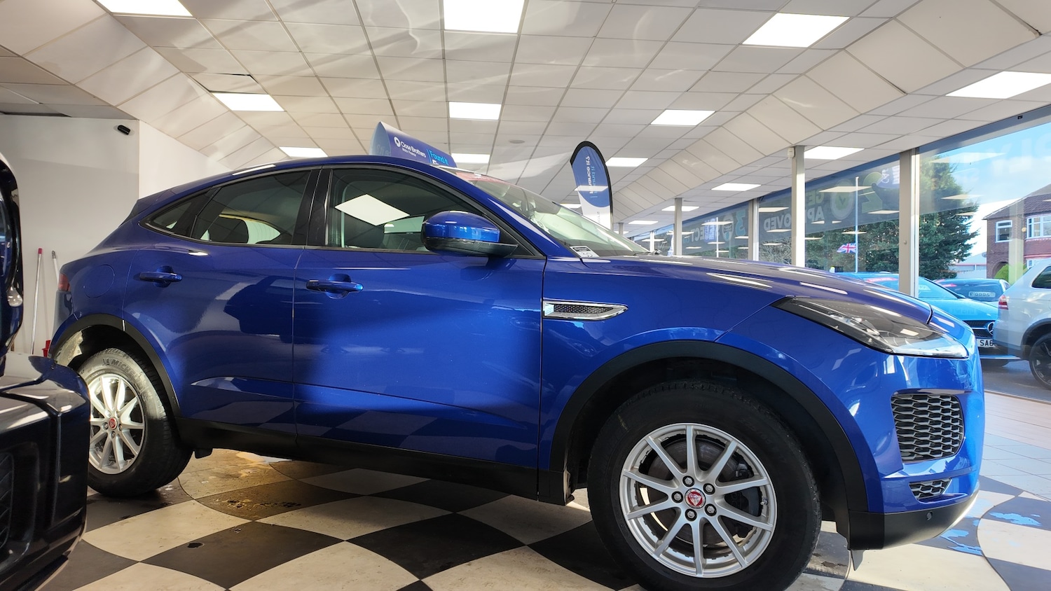 Used Jaguar E-Pace 2019 for sale - 76893071: Photo 6