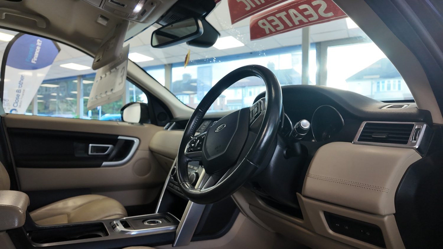 Used Land Rover Discovery Sport 2016 for sale - 76891670: Photo 13