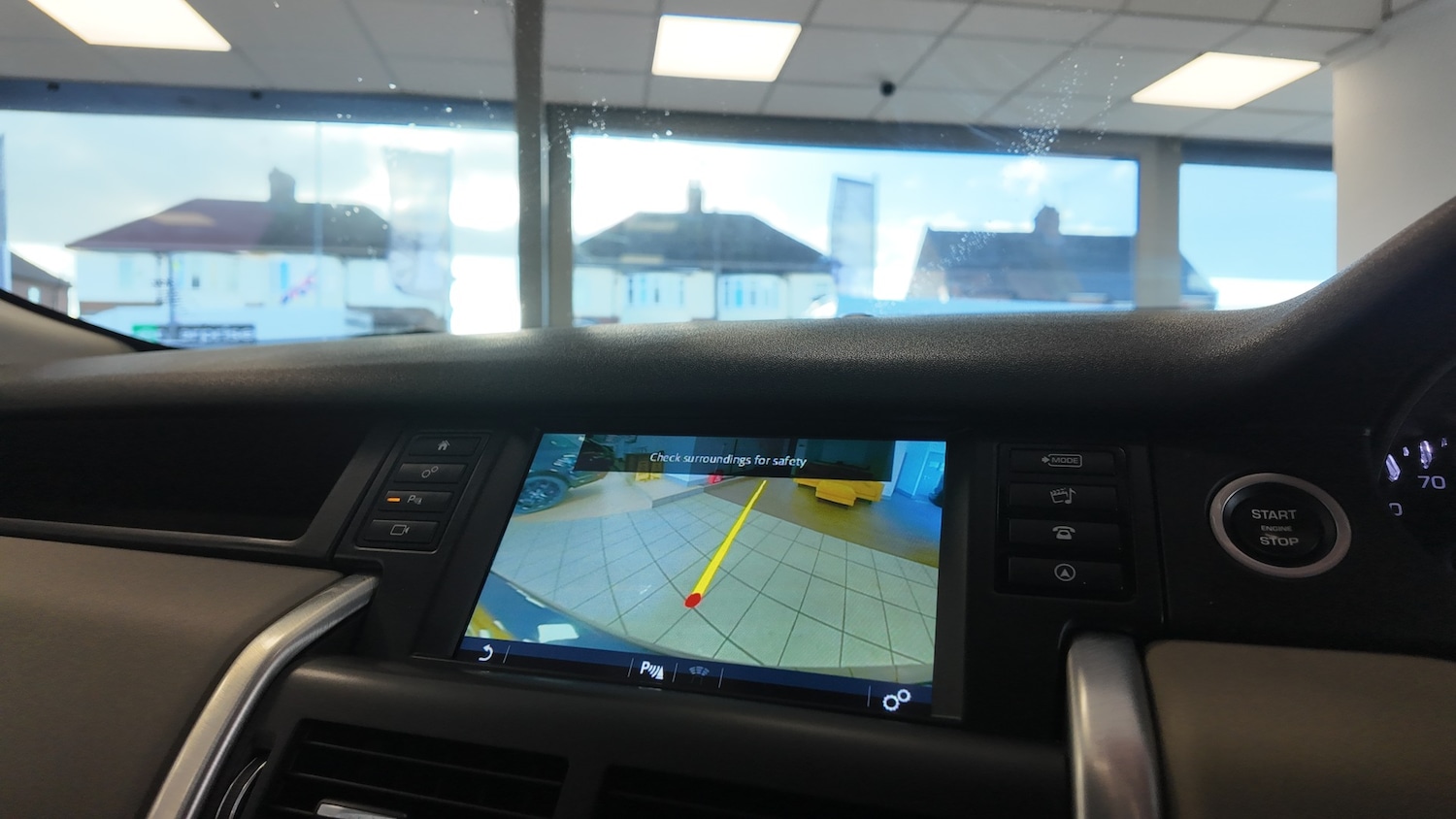 Used Land Rover Discovery Sport 2016 for sale - 76891670: Photo 15