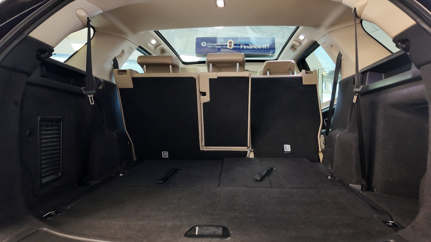 Used Land Rover Discovery Sport 2016 for sale - 76891670: Photo 29