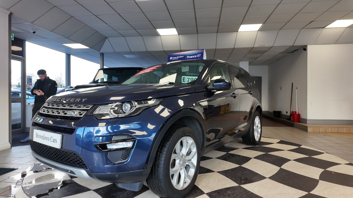 Used Land Rover Discovery Sport 2016 for sale - 76891670: Photo 3