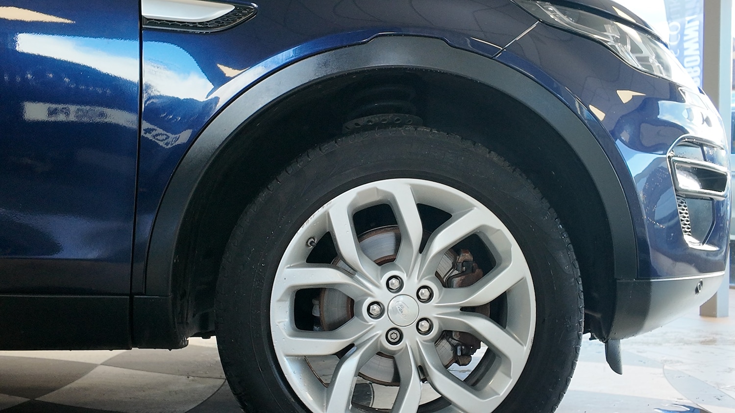 Used Land Rover Discovery Sport 2016 for sale - 76891670: Photo 7