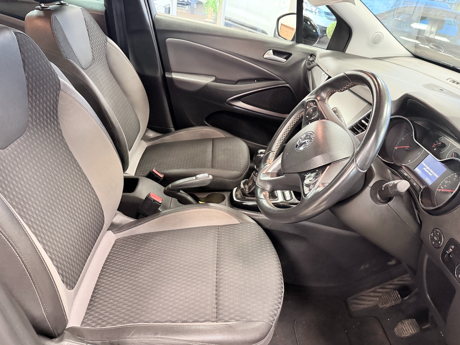 Used Vauxhall Crossland X 2018 for sale - 77220795: Photo 13