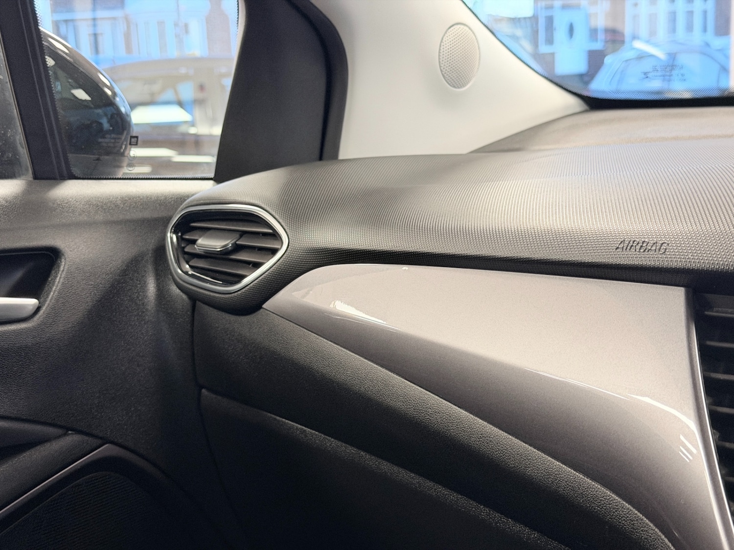 Used Vauxhall Crossland X 2018 for sale - 77220795: Photo 22