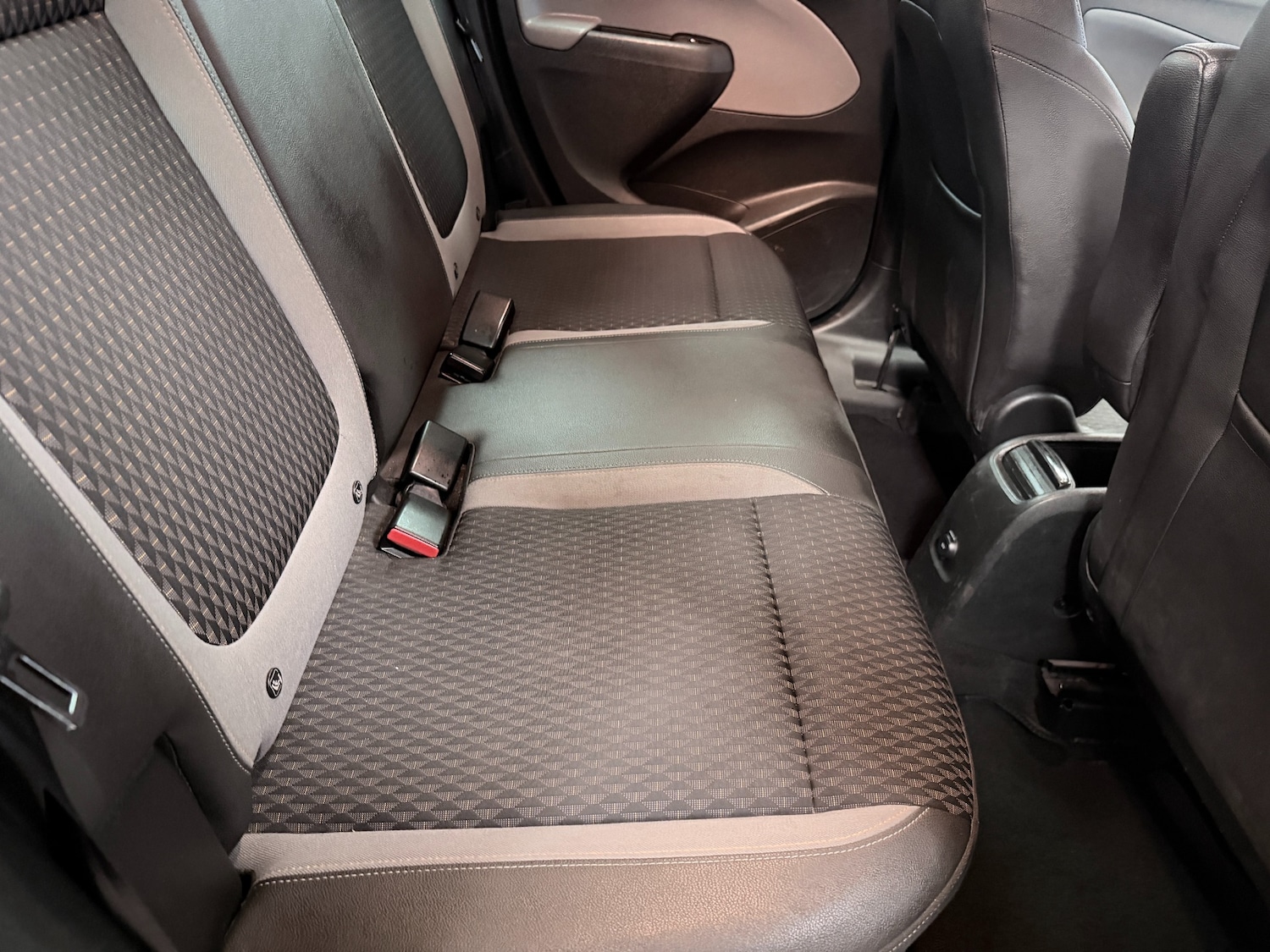 Used Vauxhall Crossland X 2018 for sale - 77220795: Photo 28