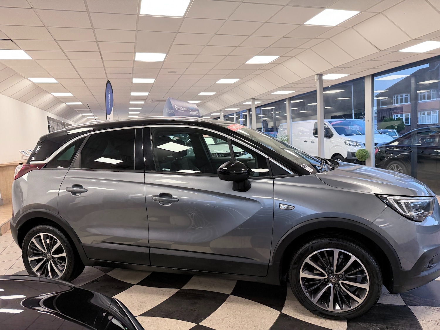Used Vauxhall Crossland X 2018 for sale - 77220795: Photo 6