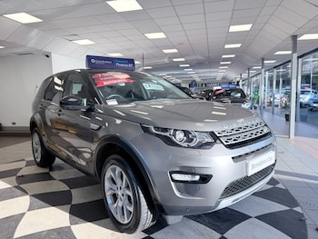 Land Rover Discovery Sport feature image