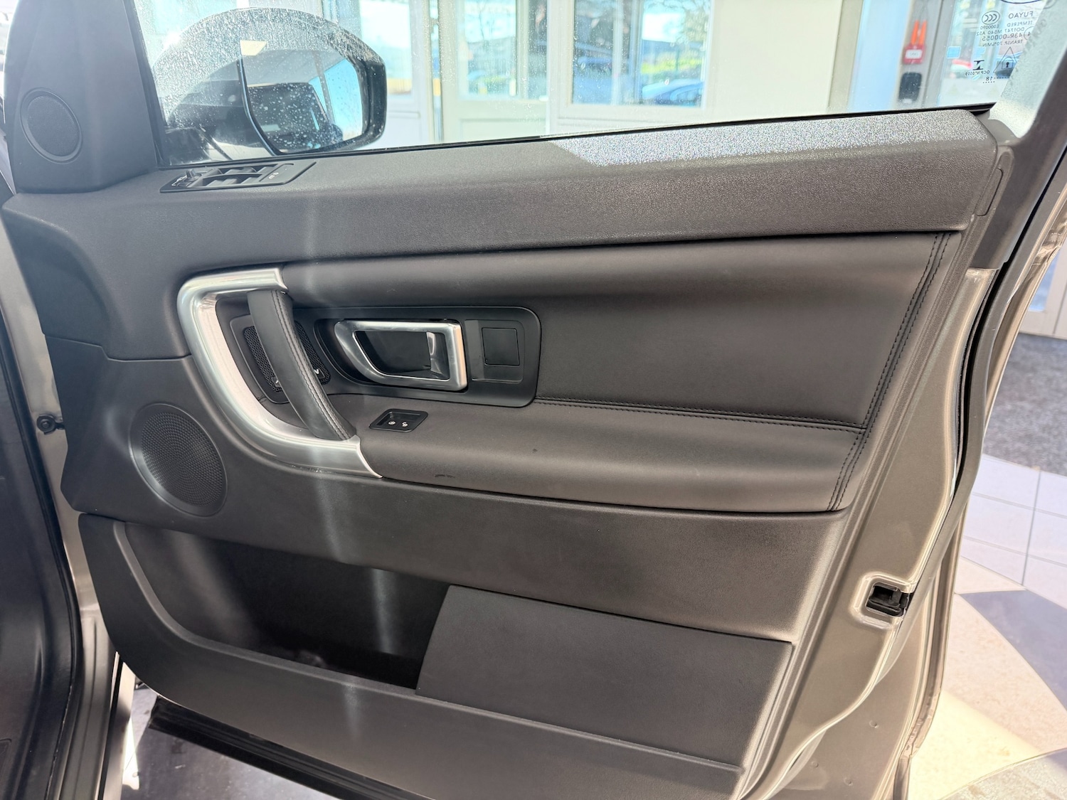 Used Land Rover Discovery Sport 2018 for sale - 77105796: Photo 26