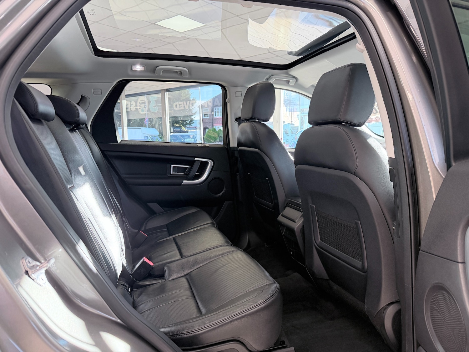 Used Land Rover Discovery Sport 2018 for sale - 77105796: Photo 27