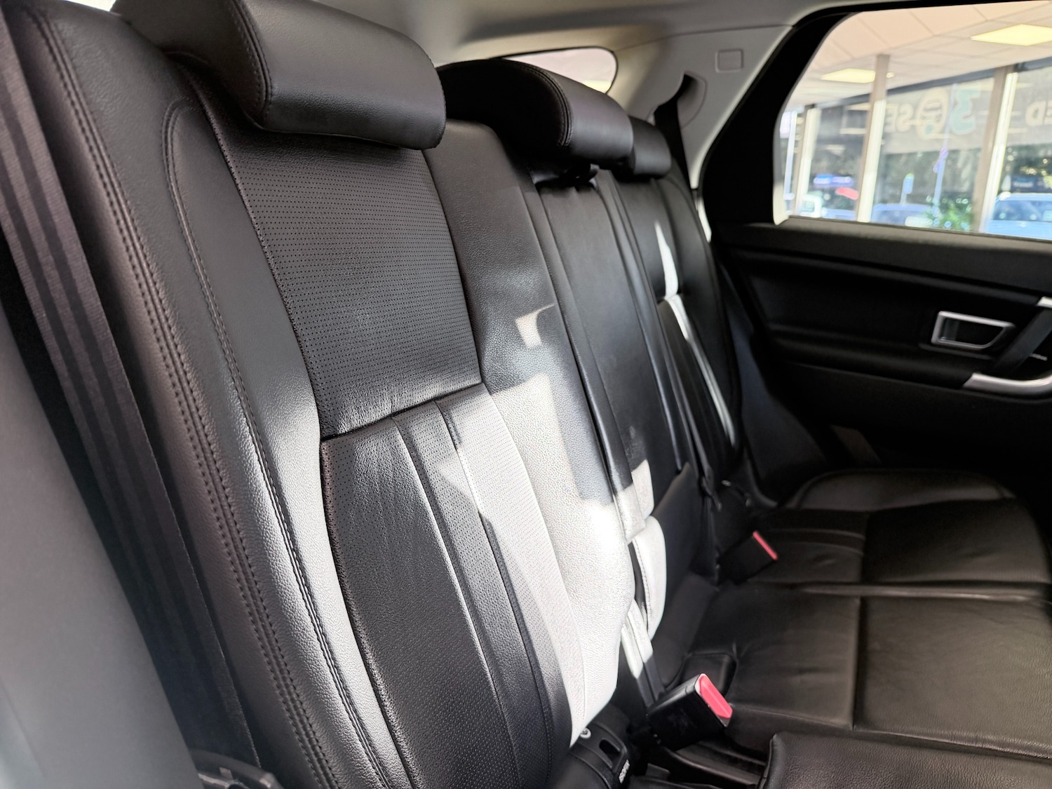 Used Land Rover Discovery Sport 2018 for sale - 77105796: Photo 28