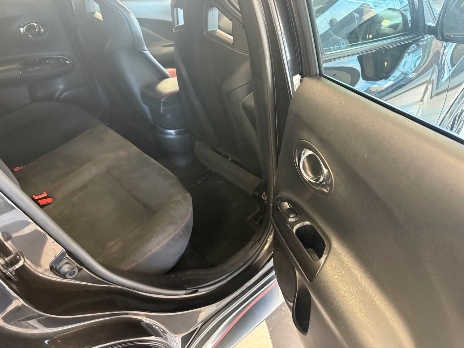 Used Nissan Juke 2015 for sale - 78077289: Photo 34